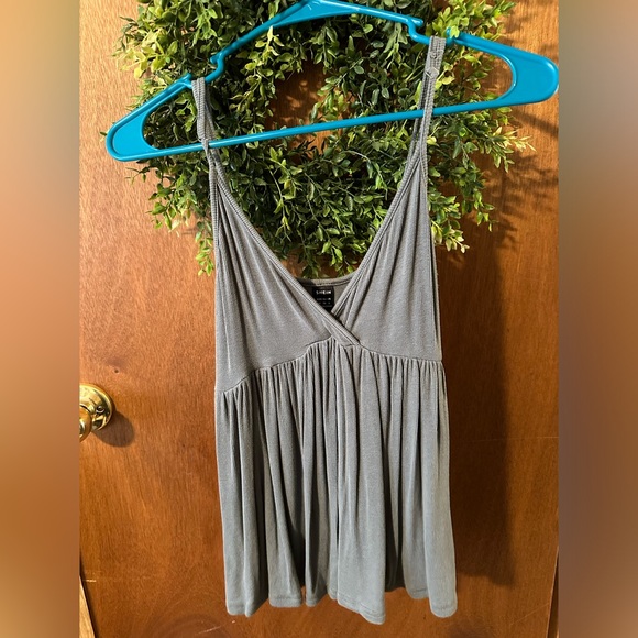 Bundle of 4 SHEIN tank tops NWOT - Picture 8 of 11